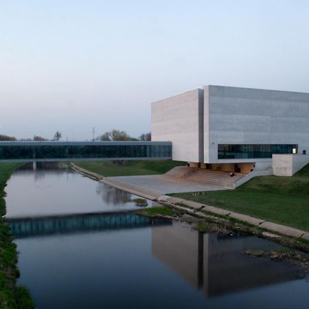 By The River Point 포즈난 외부 사진